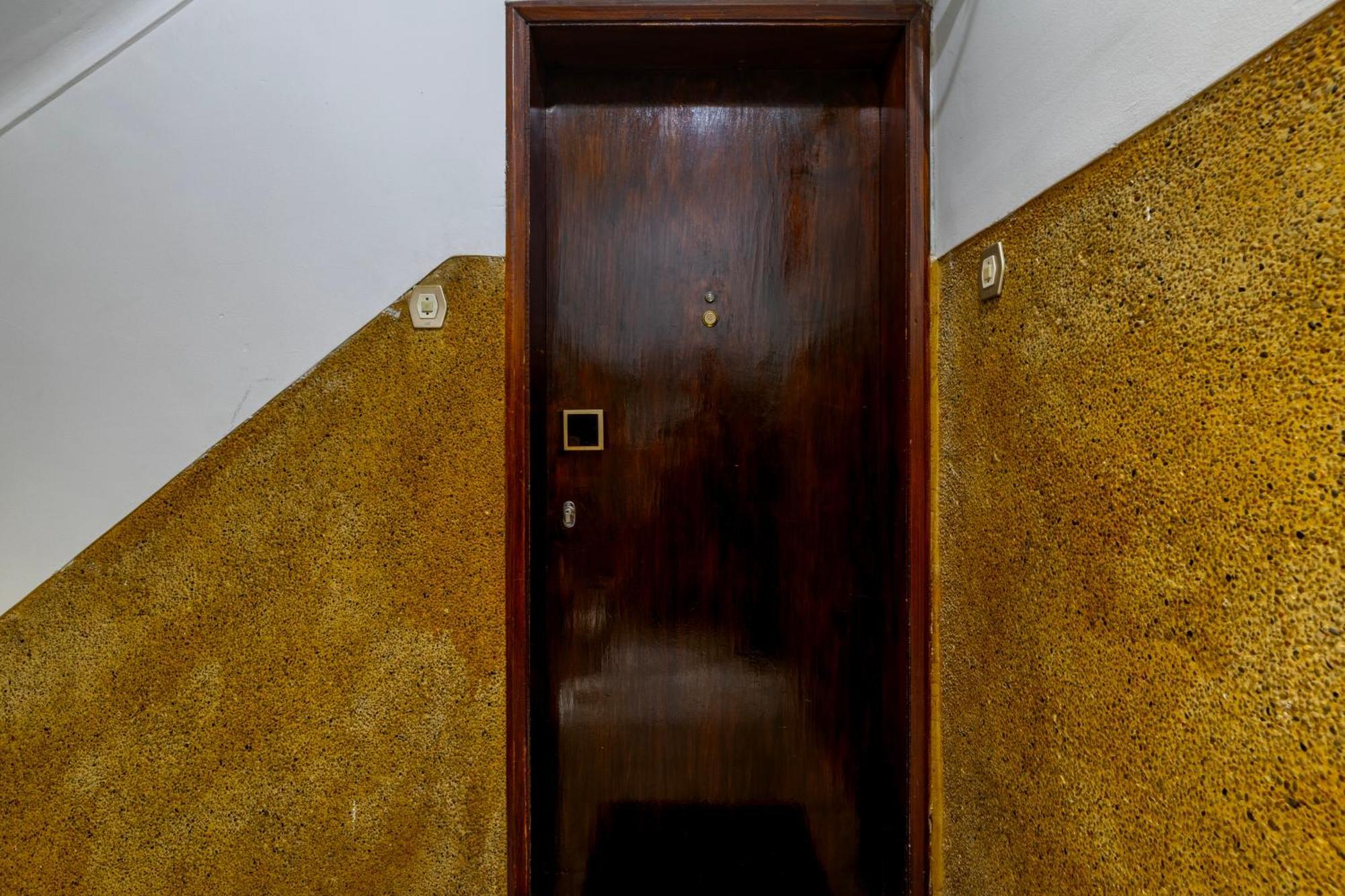 Cosy Remodeled Apartment In The City Center Fundão Exterior photo